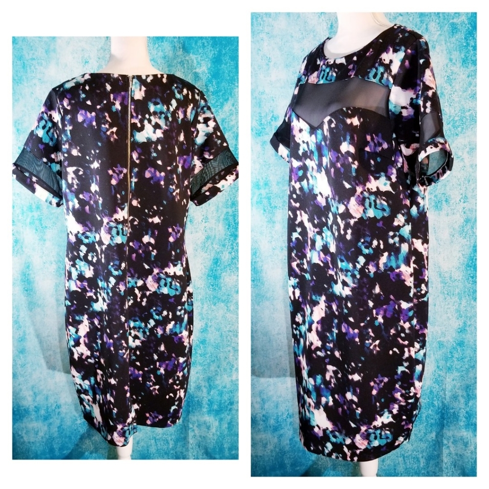 Boutique Abstract Sheer Mesh PeekaBoo Dress - Picture 4 of 12